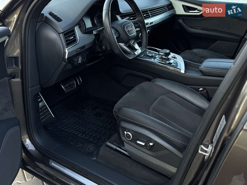 Внедорожник / Кроссовер Audi Q7 2018 в Тульчине фото 18 Внедорожник / Кроссовер Audi Q7 2018 в Тульчине