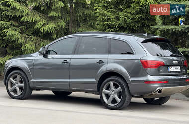 Внедорожник / Кроссовер Audi Q7 2015 в 