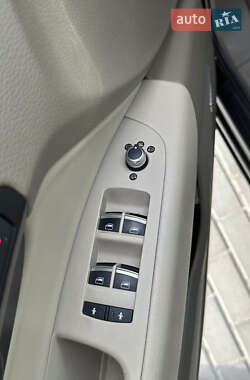 Внедорожник / Кроссовер Audi Q7 2013 в 
