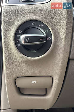 Внедорожник / Кроссовер Audi Q7 2013 в 
