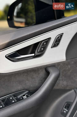Внедорожник / Кроссовер Audi Q7 2021 в 