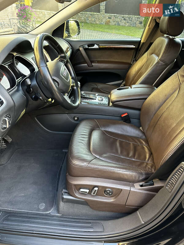 Позашляховик / Кросовер Audi Q7 2015 в Умані