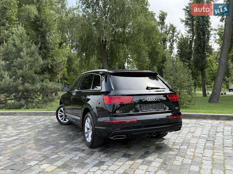 Внедорожник / Кроссовер Audi Q7 2016 в Киеве фото 50 Внедорожник / Кроссовер Audi Q7 2016 в Киеве