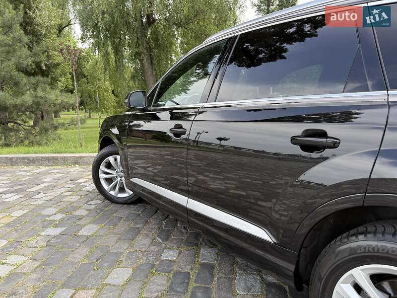 Внедорожник / Кроссовер Audi Q7 2016 в Киеве фото 55 Внедорожник / Кроссовер Audi Q7 2016 в Киеве