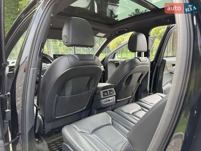 Внедорожник / Кроссовер Audi Q7 2016 в Киеве фото 94 Внедорожник / Кроссовер Audi Q7 2016 в Киеве