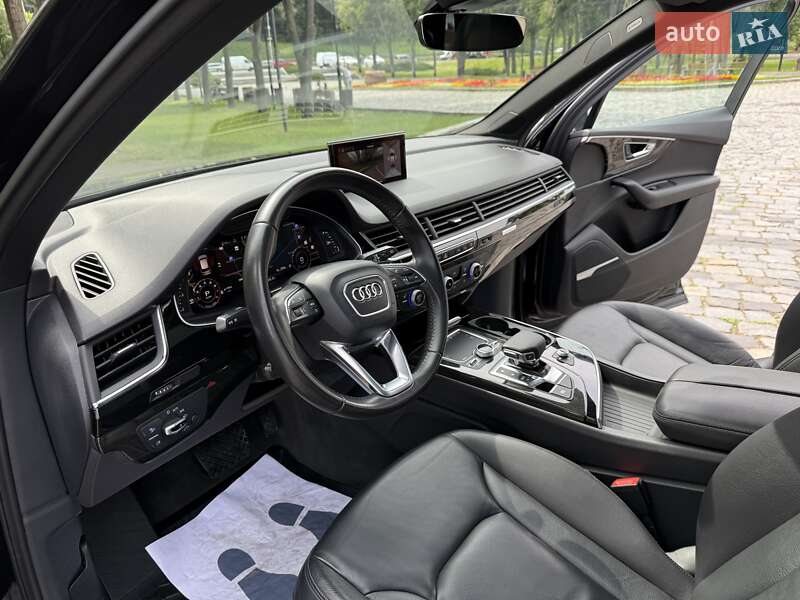 Внедорожник / Кроссовер Audi Q7 2016 в Киеве фото 101 Внедорожник / Кроссовер Audi Q7 2016 в Киеве