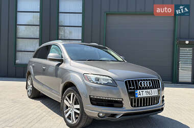Внедорожник / Кроссовер Audi Q7 2012 в 