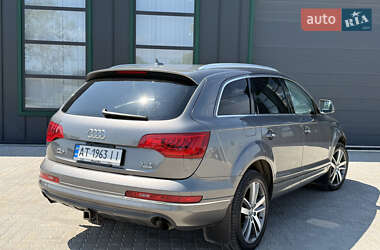 Внедорожник / Кроссовер Audi Q7 2012 в 