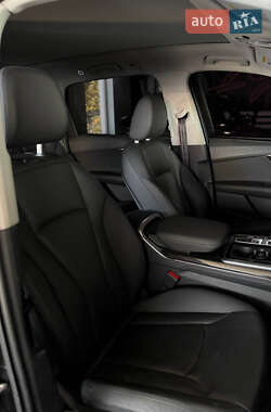 Внедорожник / Кроссовер Audi Q7 2022 в 