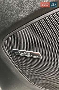 Внедорожник / Кроссовер Audi Q7 2012 в 
