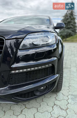 Внедорожник / Кроссовер Audi Q7 2014 в 