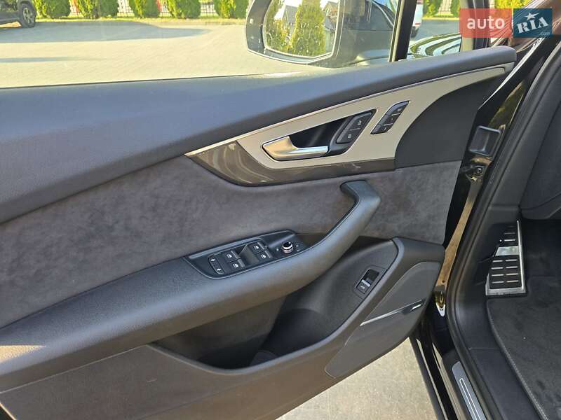 Внедорожник / Кроссовер Audi Q7 2018 в Львове