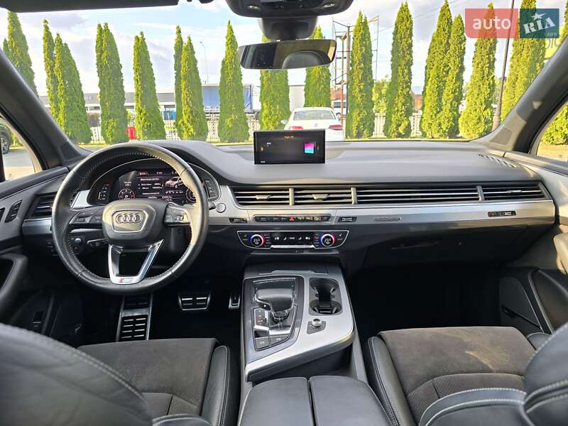 Внедорожник / Кроссовер Audi Q7 2018 в Львове