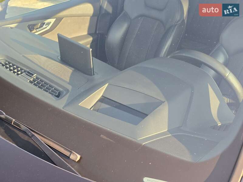 Внедорожник / Кроссовер Audi Q7 2018 в Львове