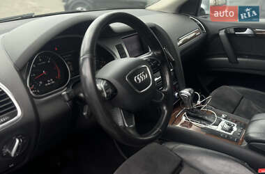 Внедорожник / Кроссовер Audi Q7 2012 в 