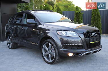 Внедорожник / Кроссовер Audi Q7 2014 в 