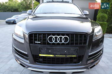 Внедорожник / Кроссовер Audi Q7 2014 в 