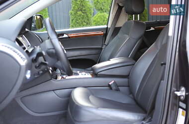 Внедорожник / Кроссовер Audi Q7 2014 в 