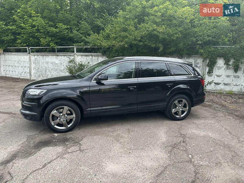 Внедорожник / Кроссовер Audi Q7 2011 в Киеве