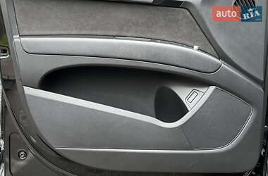 Внедорожник / Кроссовер Audi Q7 2014 в 