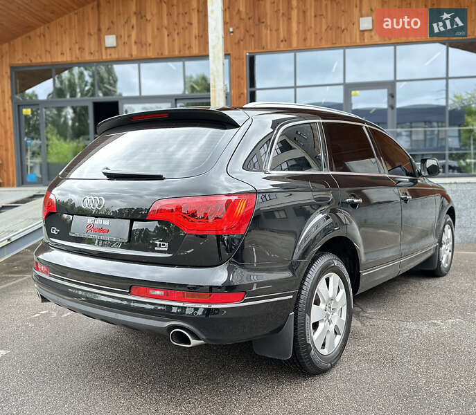 Внедорожник / Кроссовер Audi Q7 2014 в Киеве