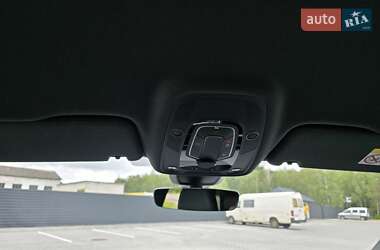Внедорожник / Кроссовер Audi Q7 2021 в 
