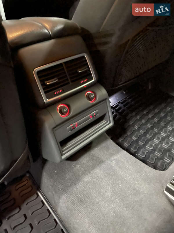 Внедорожник / Кроссовер Audi Q7 2014 в Ровно