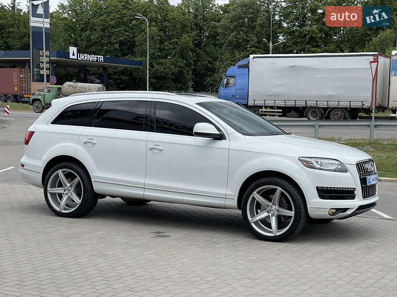 Внедорожник / Кроссовер Audi Q7 2013 в Полтаве