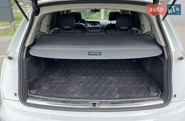 Позашляховик / Кросовер Audi Q7 2013 в 