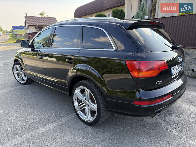 Внедорожник / Кроссовер Audi Q7 2008 в Шепетовке