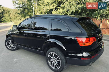 Внедорожник / Кроссовер Audi Q7 2009 в 