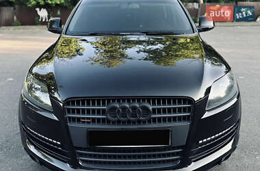 Внедорожник / Кроссовер Audi Q7 2009 в 