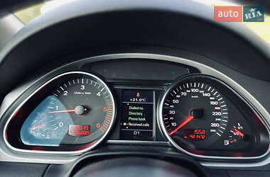 Внедорожник / Кроссовер Audi Q7 2009 в 