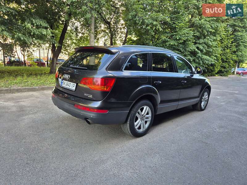 Внедорожник / Кроссовер Audi Q7 2007 в Ровно