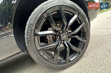 Позашляховик / Кросовер Audi Q7 2012 в 