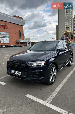 Внедорожник / Кроссовер Audi Q7 2023 в Киеве