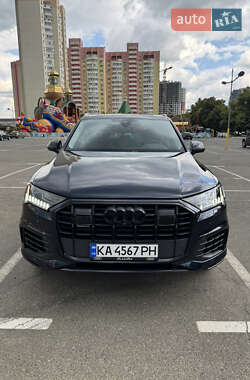 Внедорожник / Кроссовер Audi Q7 2023 в 