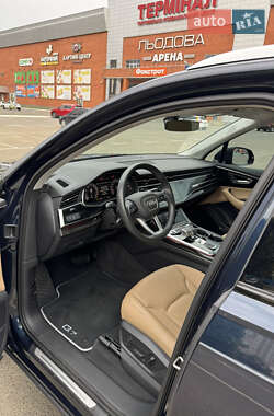 Внедорожник / Кроссовер Audi Q7 2023 в 