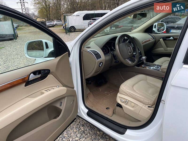 Внедорожник / Кроссовер Audi Q7 2013 в Ивано-Франковске