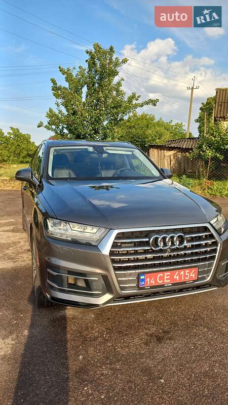 Внедорожник / Кроссовер Audi Q7 2018 в Збараже