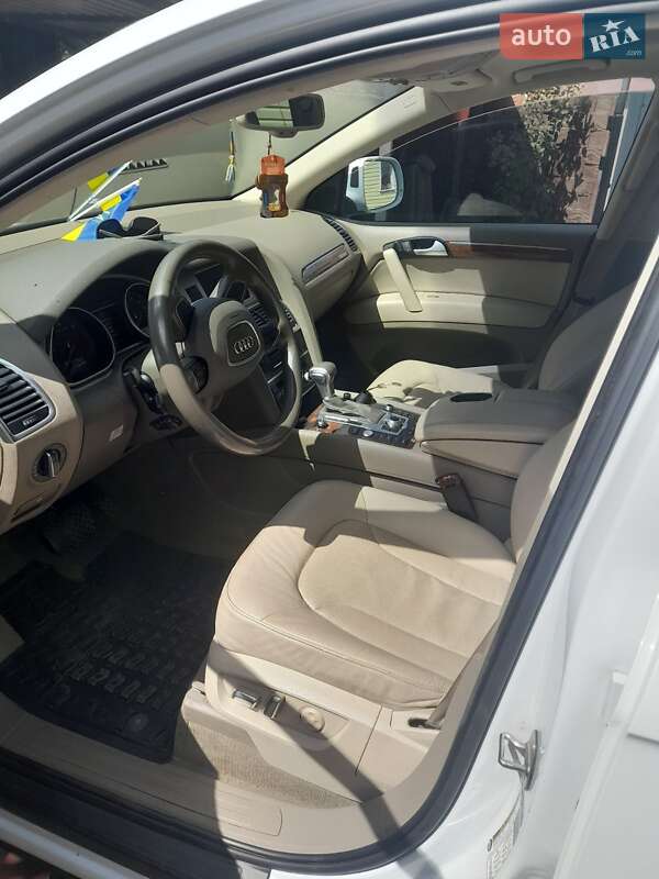 Позашляховик / Кросовер Audi Q7 2015 в Білій Церкві