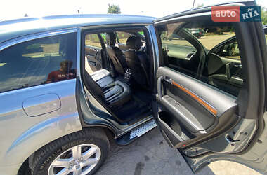 Позашляховик / Кросовер Audi Q7 2006 в 
