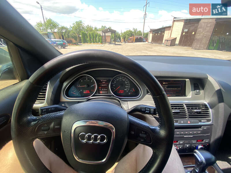 Внедорожник / Кроссовер Audi Q7 2006 в Черкассах фото 13 Внедорожник / Кроссовер Audi Q7 2006 в Черкассах