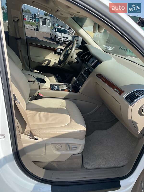 Audi Q7 2010