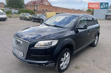 Позашляховик / Кросовер Audi Q7 2006 в 
