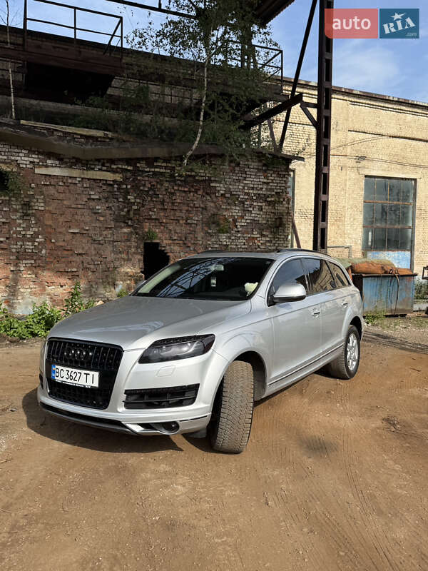 Внедорожник / Кроссовер Audi Q7 2014 в Львове
