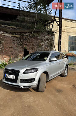 Позашляховик / Кросовер Audi Q7 2014 в 