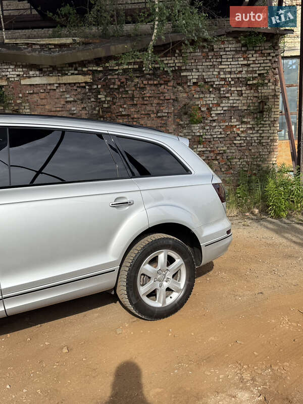 Внедорожник / Кроссовер Audi Q7 2014 в Львове