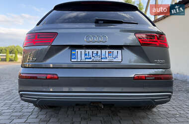 Внедорожник / Кроссовер Audi Q7 2018 в 