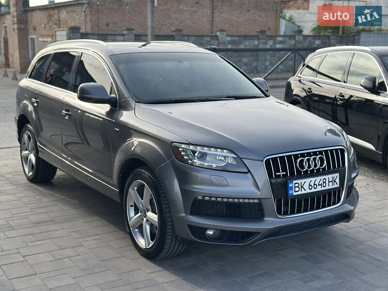 Позашляховик / Кросовер Audi Q7 2009 в Рівному